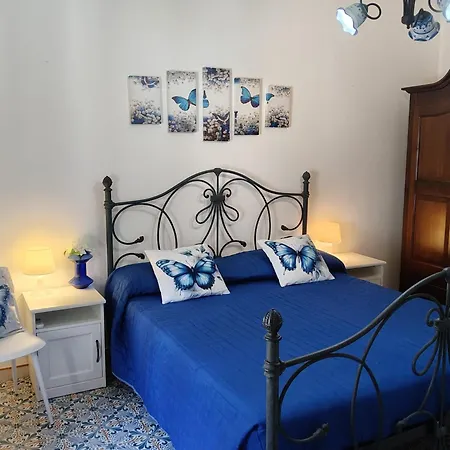 Casa Regina * Città di Lipari